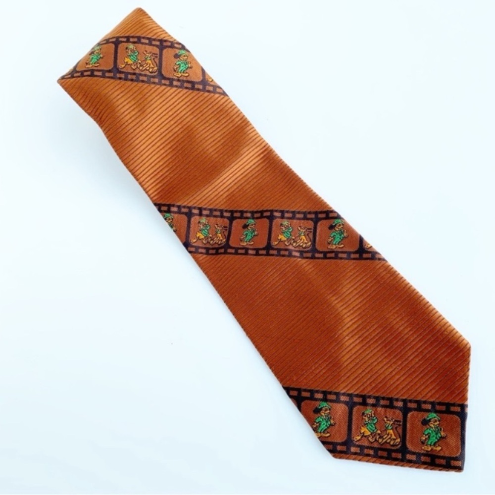Vintage Walt Disney Collection Mickey Donald and Pluto Necktie